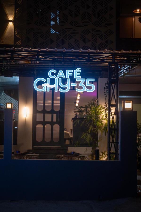 Hotel Gs Residency Guwahati Esterno foto