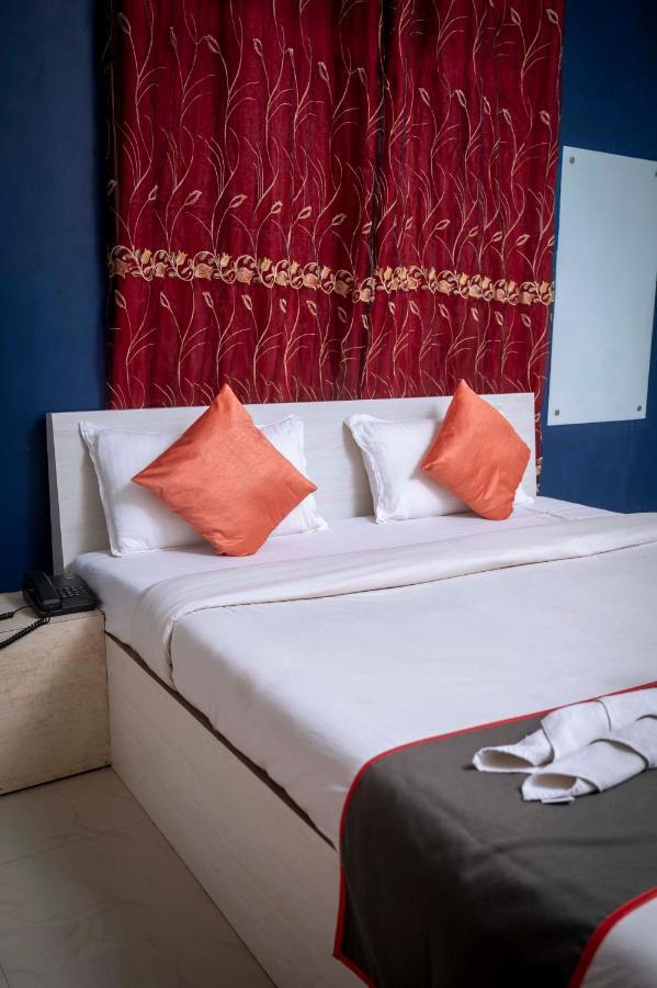 Hotel Gs Residency Guwahati Esterno foto